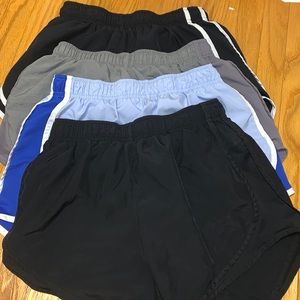 4 pairs of nike shorts
